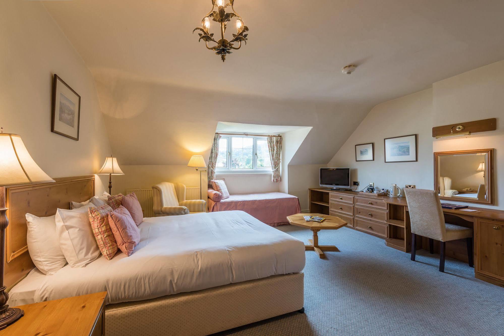 Colwall Park - Hotel, Bar & Restaurant Great Malvern Eksteriør billede